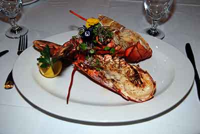 italian cooked lobster halved